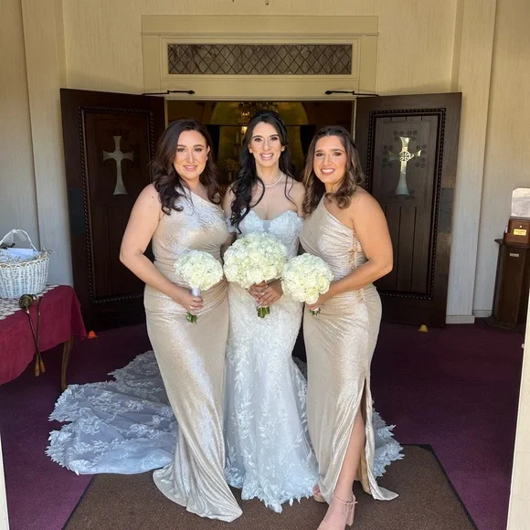 CALVIN KLEIN One shoulder metallic gown - Picture 6 of 6